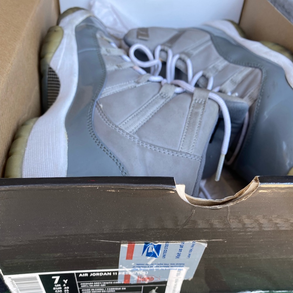 VARIOUS SHOES FOR SALE!!!